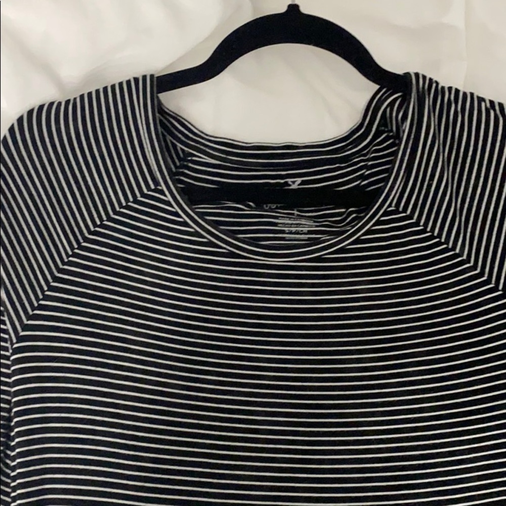 American Eagle Soft & Sexy Long Sleeve